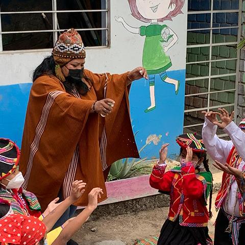 La ceremonia por nuestra madre tierra.
